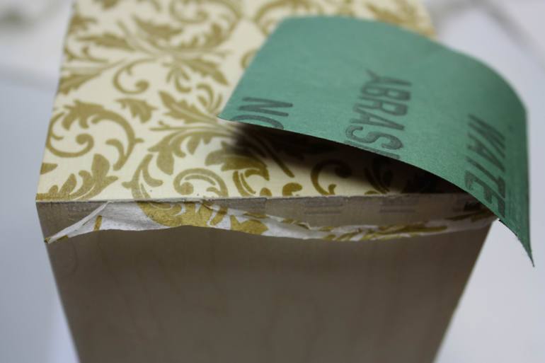 Приступила к заказу на мини-комодик. Серия 7