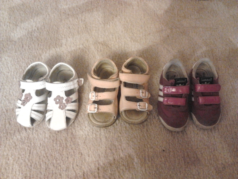 Очень много обуви с 21-24 р-р. осень-весна-лето! Дёшего!!!