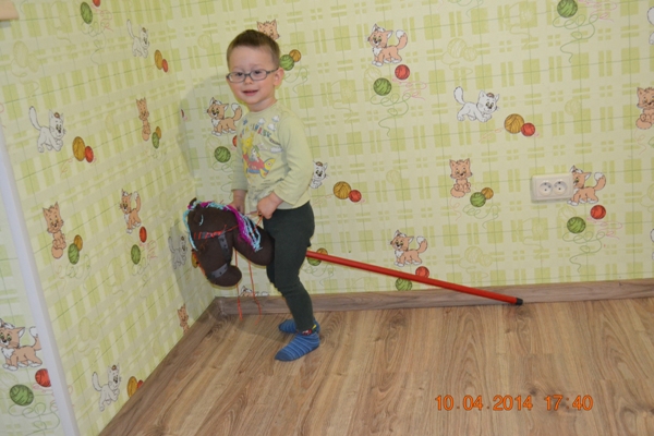 Лошадка на палке