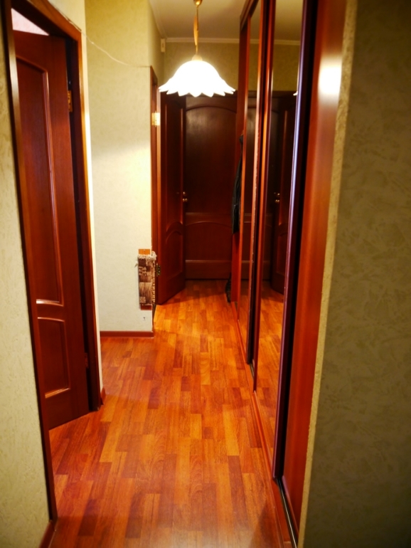 Продается 2-х комн. кв. м Пролетарская(Кр.застава)