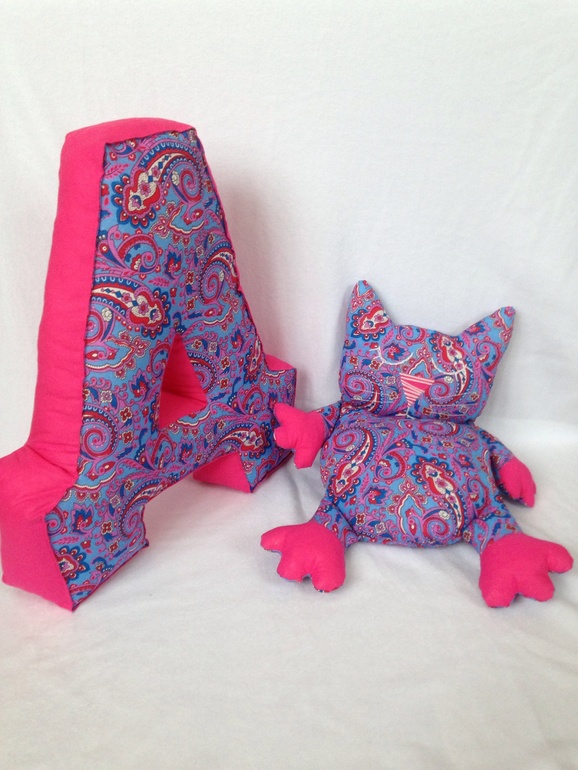 Мягкие буквы и игрушки