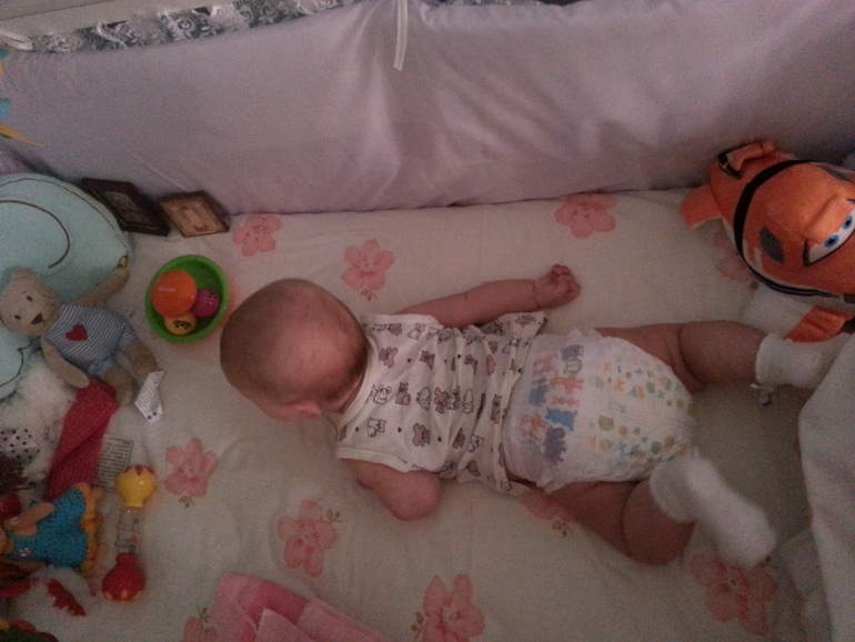 почему она так делает?