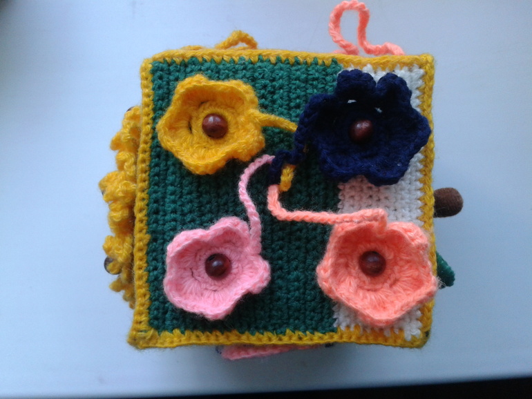 Наш развивающий кубик.