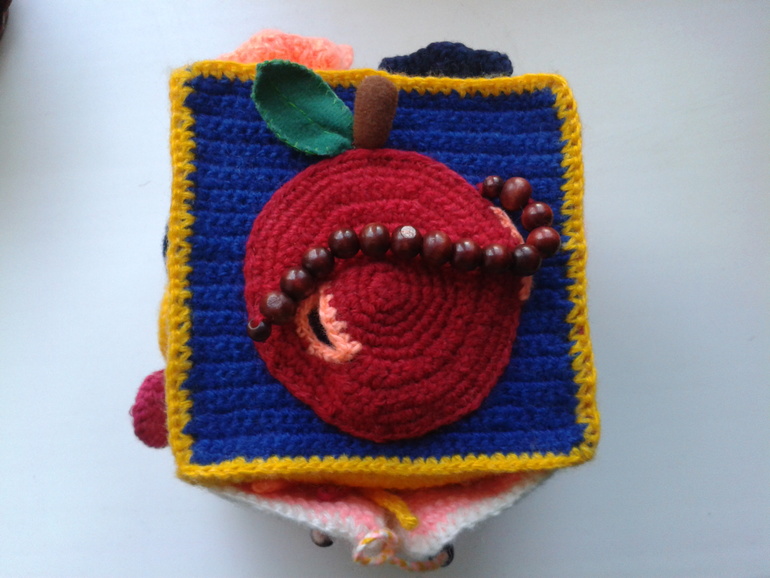 Наш развивающий кубик.