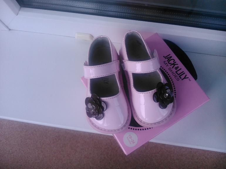 Обувь для мальчика и девочки от 6 мес до 21 р-ра))) Зимние сапоги 22 р-р. от 100 руб.