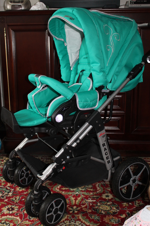 Наши колясочки:)