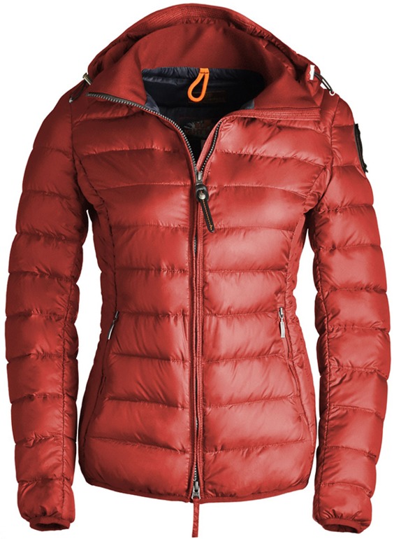 Выбор женской верхней одежды в интернет-магазине EGOISTE