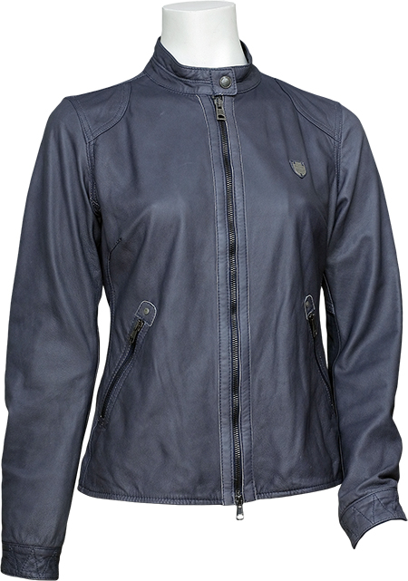 Выбор женской верхней одежды в интернет-магазине EGOISTE