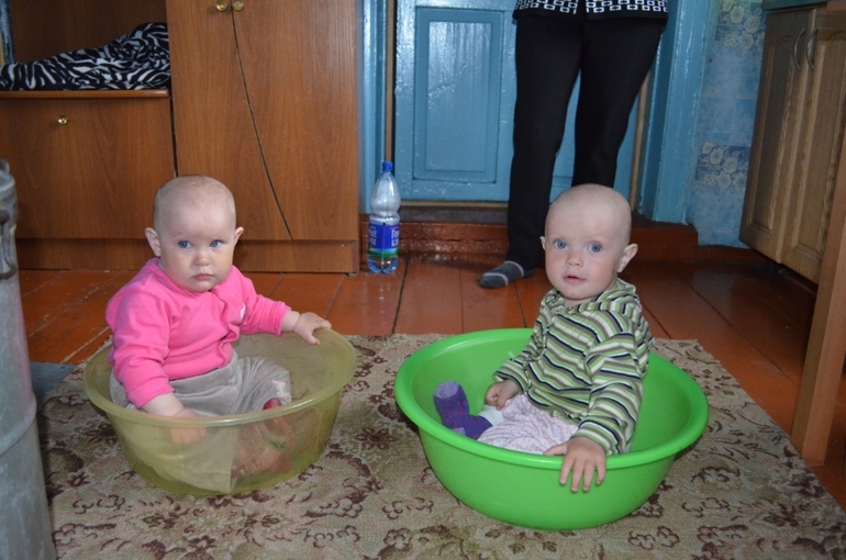 Мои любимые двойняшечки.....