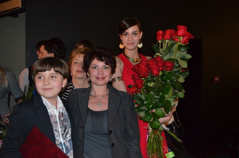 12 лет позади! Моя совсем большая девочка.