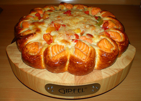 ПИРОГ С ФОРЕЛЬЮ