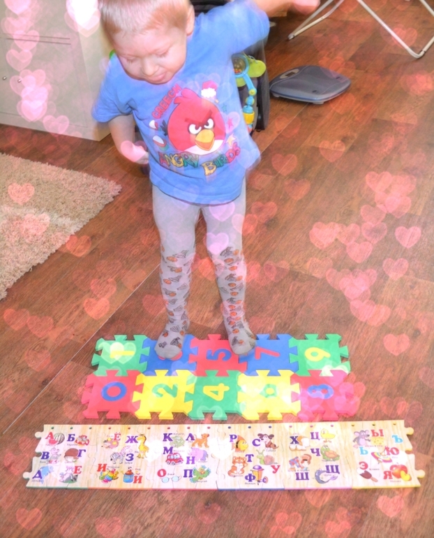 развивающие игрушки фирмы Бомик