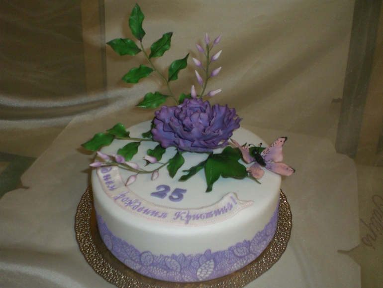 Торт с пионом на заказ для девушки на 25 летие