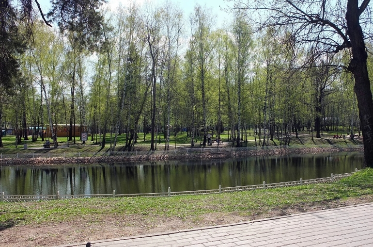 Лианозовский парк