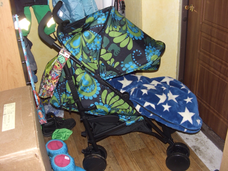 ELODIE DETAILS в небольшом сравнении с Маком XT)