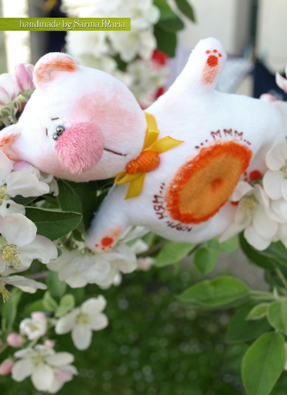 Маленькие сластены)))