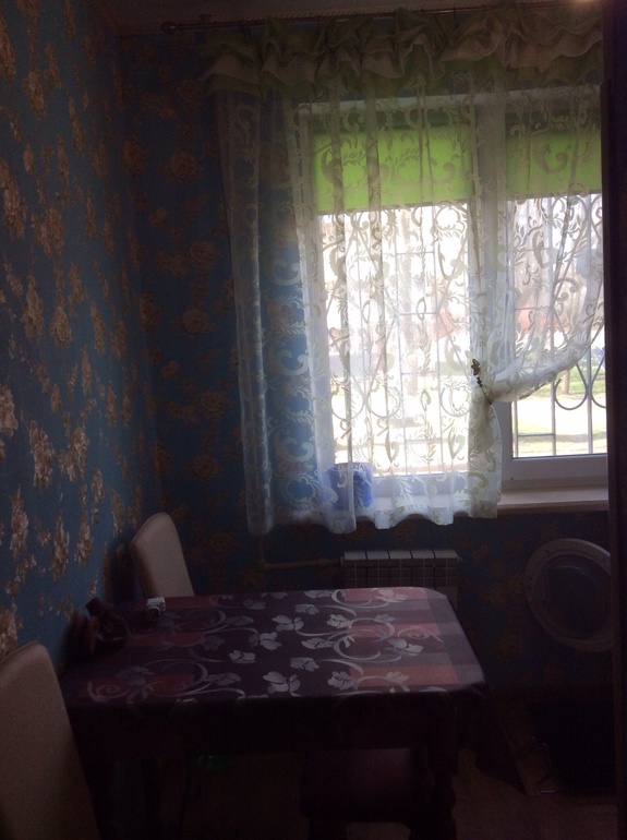 Ролл шторы и что еще? Чтобы окно смотрелось красиво