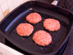 Готовим вкуснейшие гамбургеры дома!