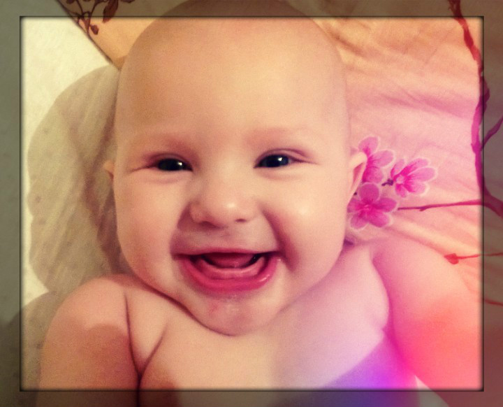 Фотоотчет вкратце от рождения до 5 месяцев))