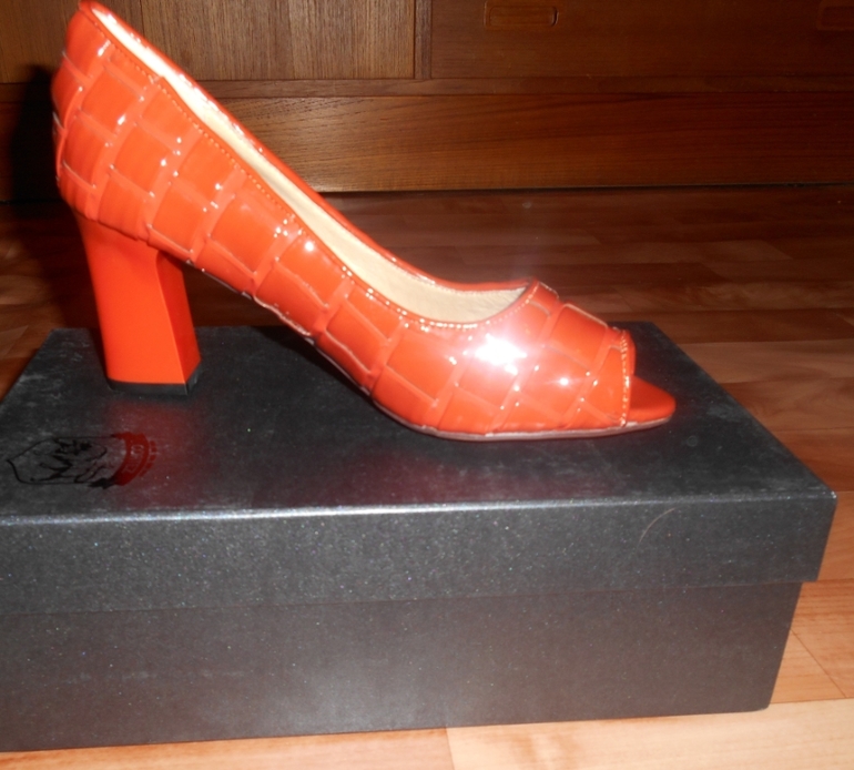 ХВАСТИКИ!!! обуви из натуральной кожи CORTEZ и PRATIK. ВЕСНА-ЛЕТО, ОСЕНЬ-ЗИМА!!!