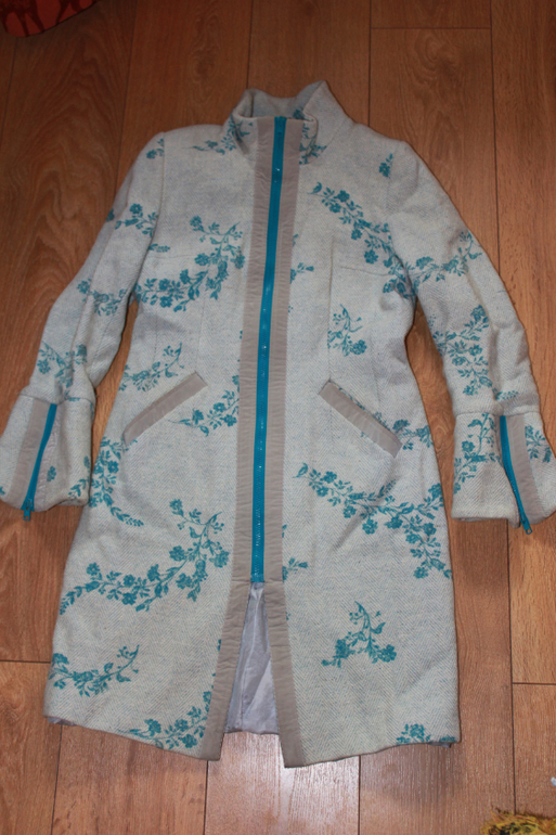 Куртки по 500 рублей