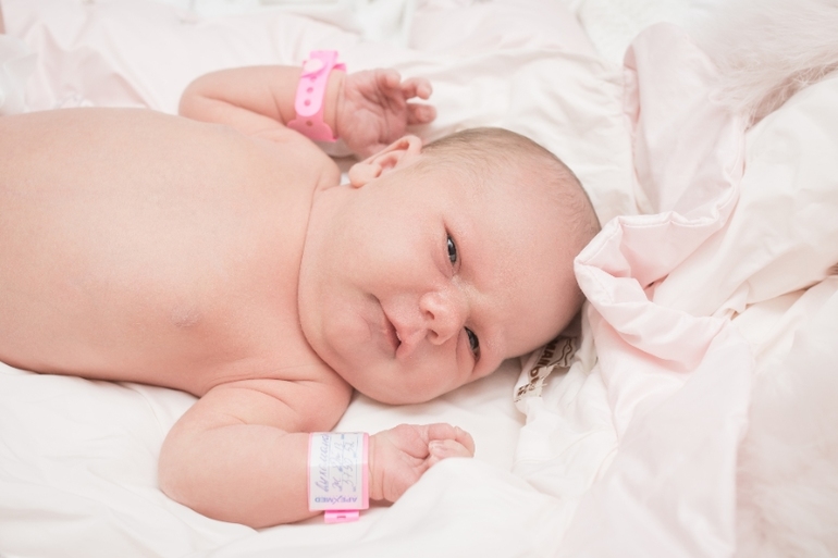 Моей сладкой любимой девочке год