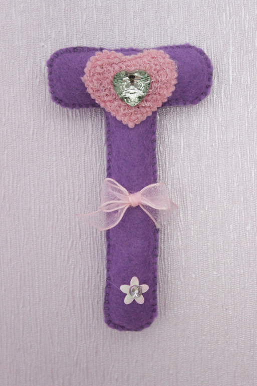 Фиолетовая Настя