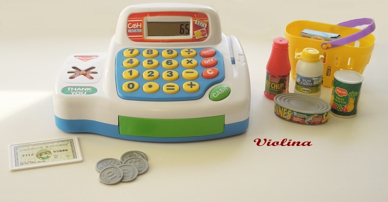 Наши игрушки для ролевых игр (для детей от 2-3 лет)