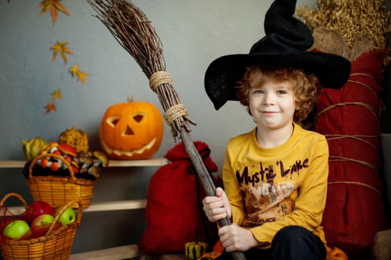 Осенняя фотосъемка в стиле Хеллуин. Фотостудия.