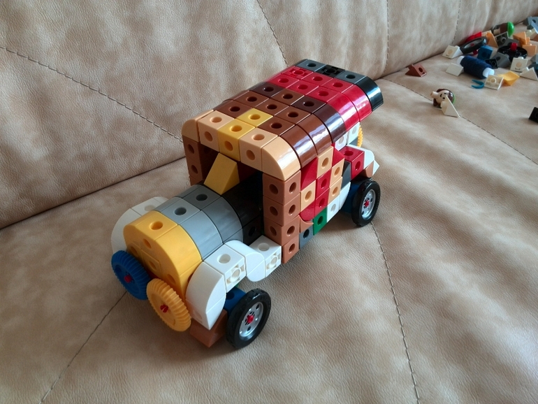 Ещё один обзор наших конструкторов