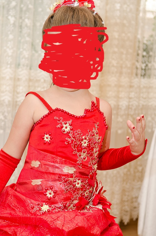 Продам красивейшее платице 122-128!!!