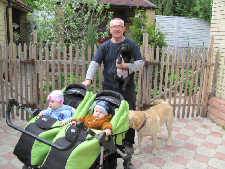 Двойнецам 10 месяцев и 1 день