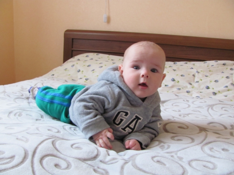 Нам 6 месяцев!