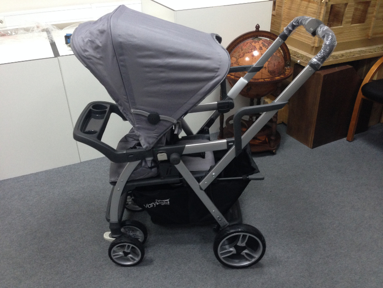 Фотообзор коляски для погодок и двойни Joovy Caboose VaryLight