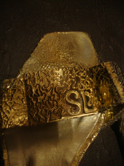 Отдам летние шлепанцы VASCONTE 37,5-38р.