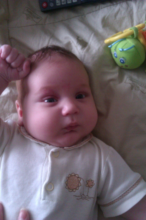 медвежонку 2 месяца)