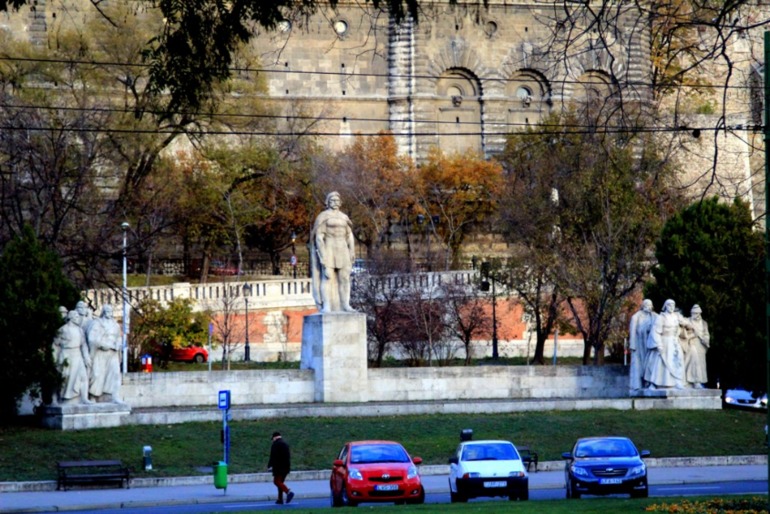 Попытка №2 Загрузить много-много фото Будапешта..