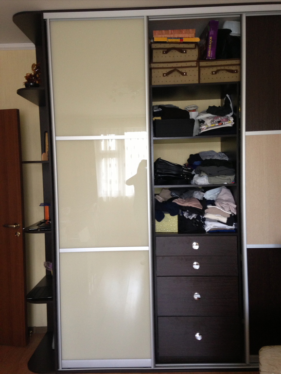 Шкаф-купе в отличном состоянии