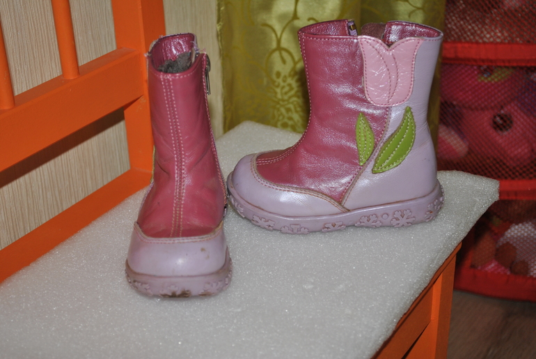 Пакет обуви на девочку зима-весна 20 и 22 р.