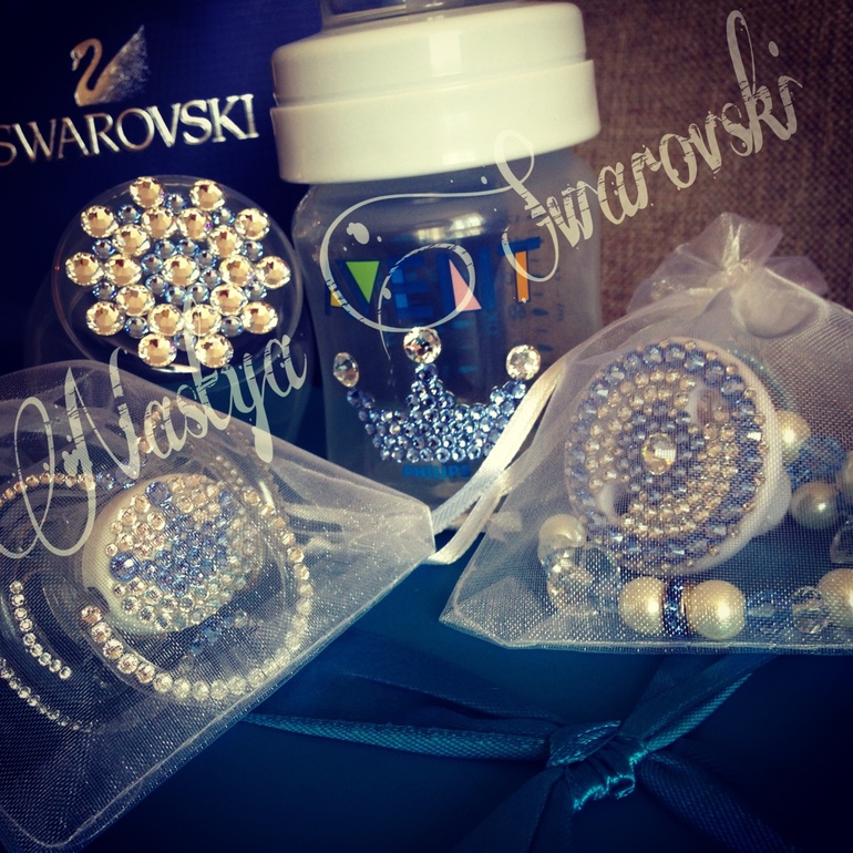 Комплект на выписку!!! :)