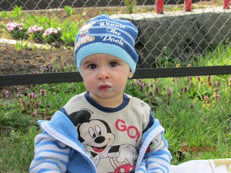 Наша прогулка сегодня...Маша 7 лет миша почти 8 месяцев ну и я