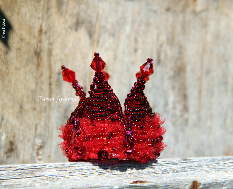 Корона красная - 1