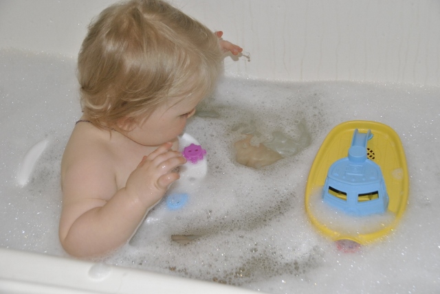 Green Toys. Игрушки из ЭКО-пластика для дачи, прогулок, песка, воды и для дома, конечно! :)