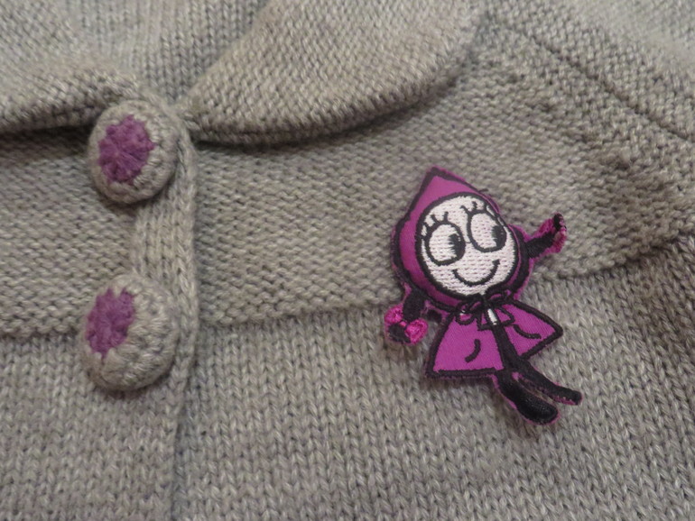 Детский трикотаж. Есть кофточка с милейшей Машкой!