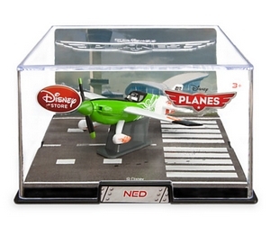 Игрушки Дисней из американского Disney Store (куклы, Самолёты, Тачки)