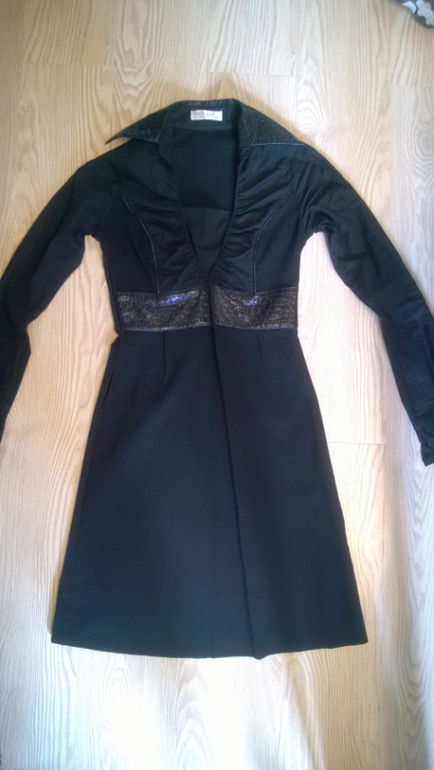 Костюмы, брюки, платья