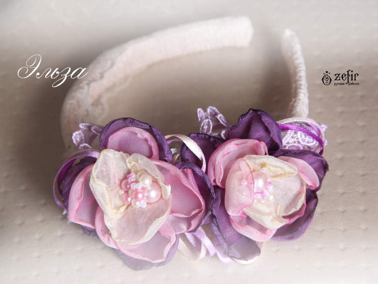 В  наличии. Новые от 23,04. Броши, ободки, повязки с  цветами  из ткани  ручной работы!