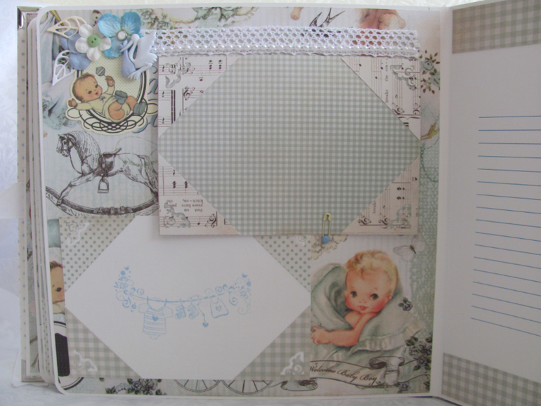 Книга - альбом для пожеланий.