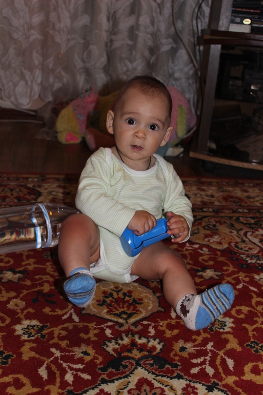 Нам 7 месяцев))