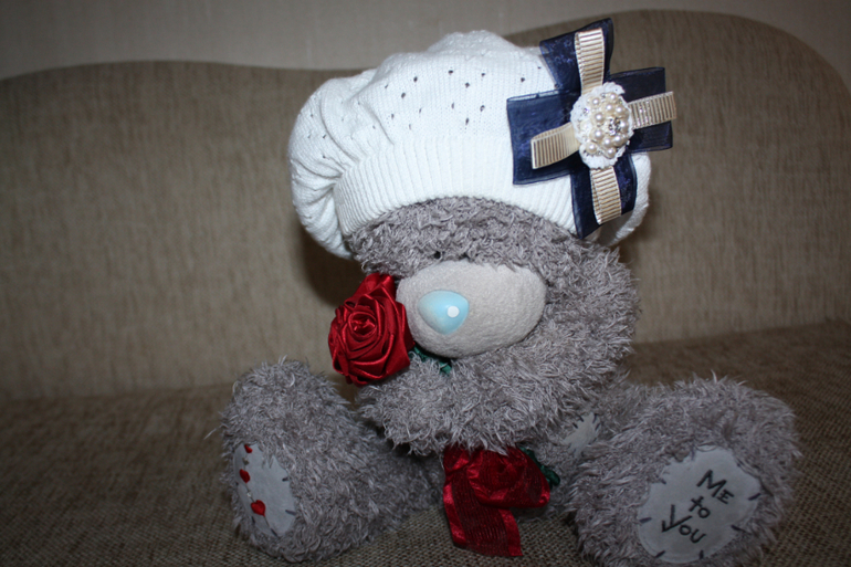 Шапочки Chobi б/у в идеале